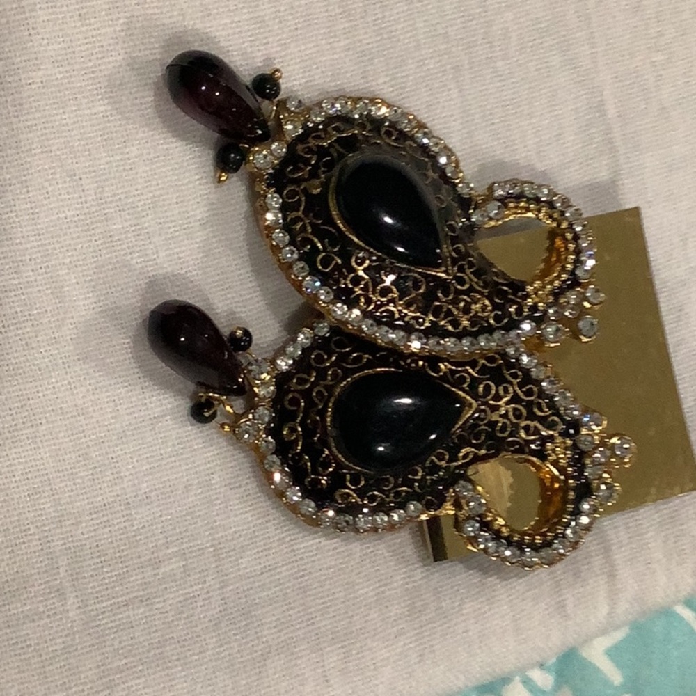 Earrings - Picture 2 of 2